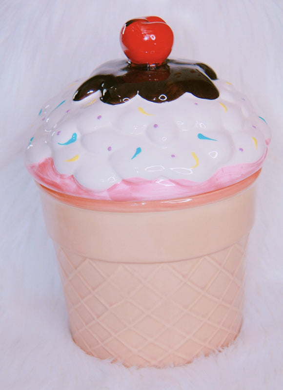 Ice cream cupcake decor