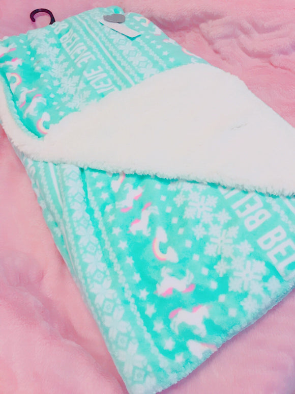 Soft mint plush unicorn blanket