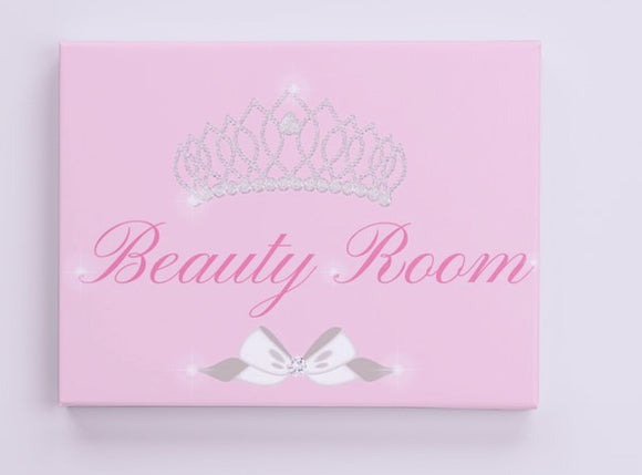 Beauty Room Canvas